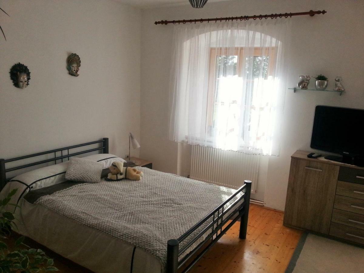 Privatzimmer Dimitrova أليتشيسبيرغ المظهر الخارجي الصورة