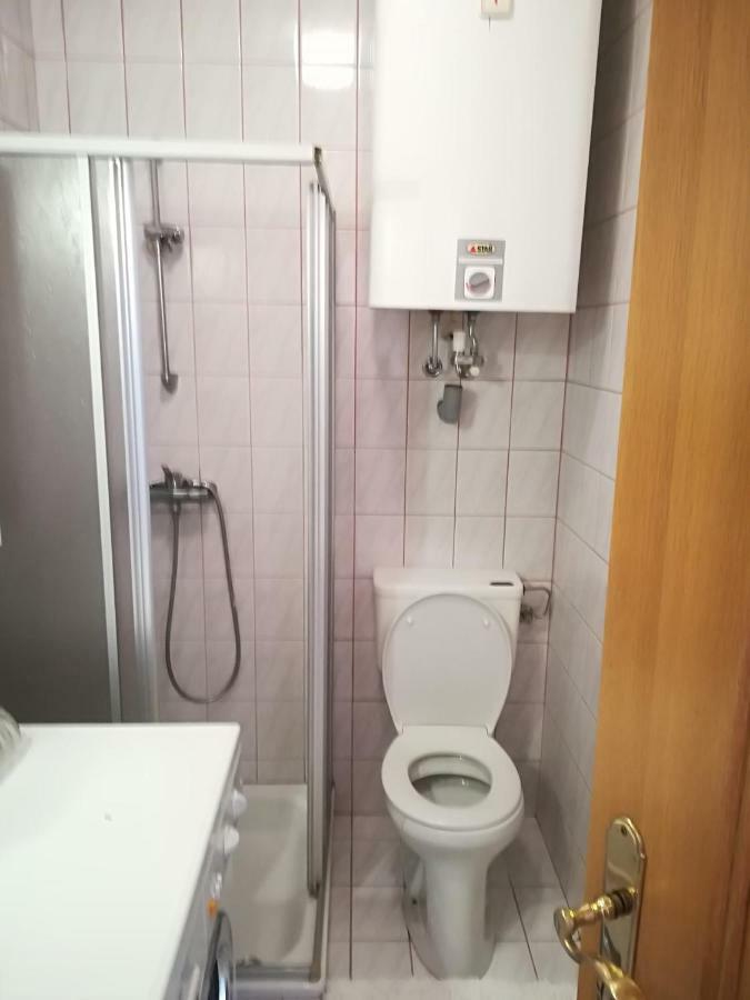 Privatzimmer Dimitrova أليتشيسبيرغ الغرفة الصورة